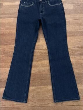 Fantasy Women's Dark Wash Flare Leg Jeans - Size 8
 b34